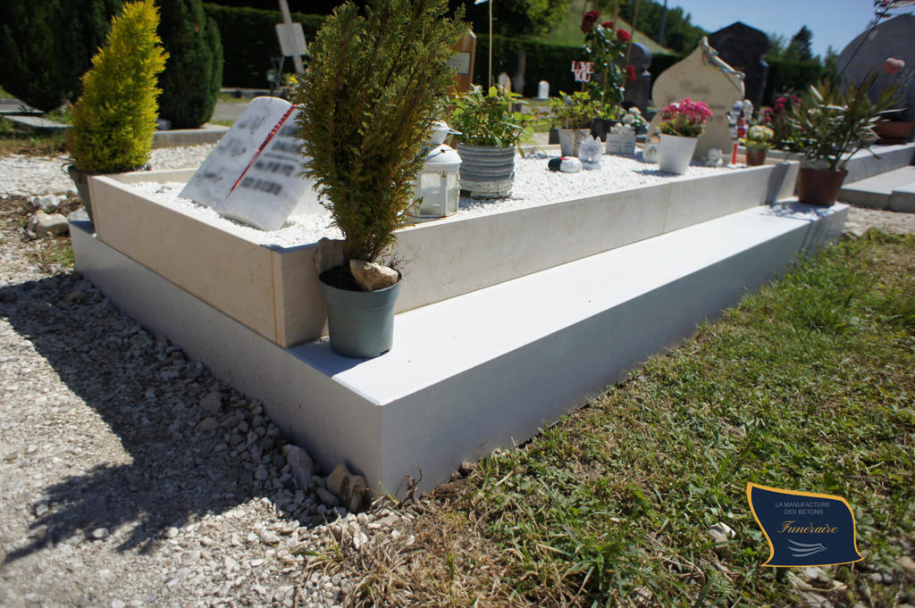 Semelle funeraire-haute-savoie